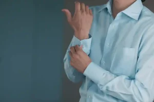 彼が急に「見た目」を気にし始めたら…それは男性心理的に脈ありサインかも