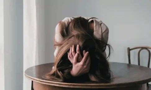 【もう待てない】好き避け男子と進展しない理由と嫌い避けの見分け方